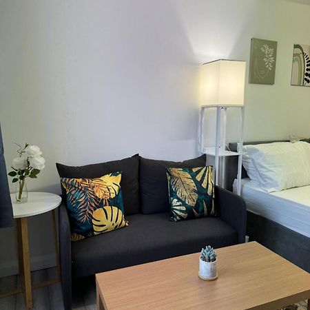 Posh Executive Studio London Thamesmead  Buitenkant foto