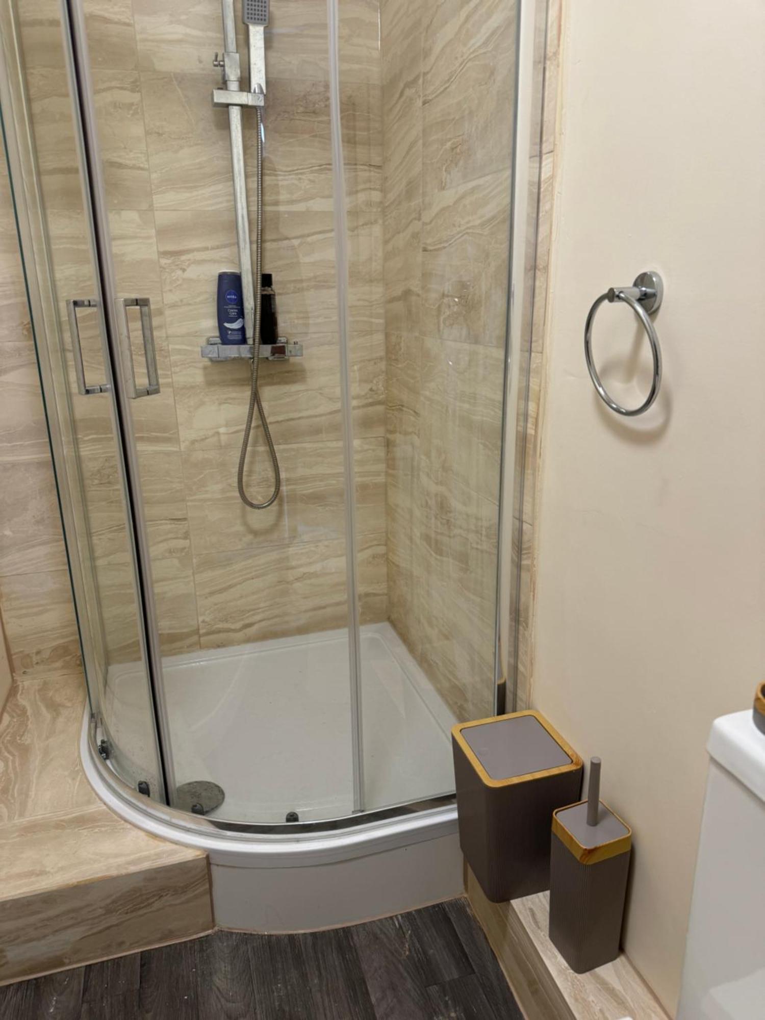 Posh Executive Studio London Thamesmead  Buitenkant foto